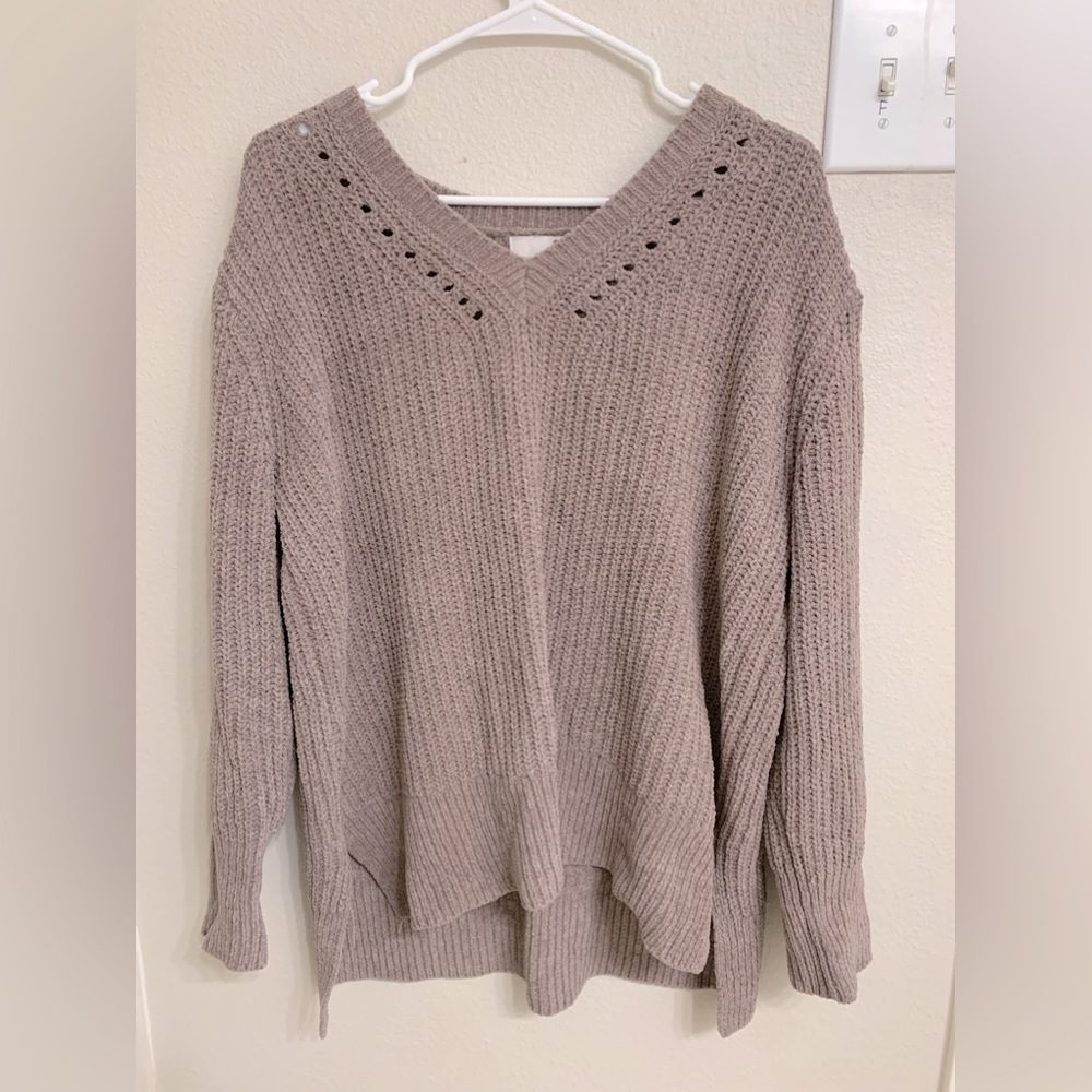 Mocha knit sweater, very soft, stretches, lazy fit